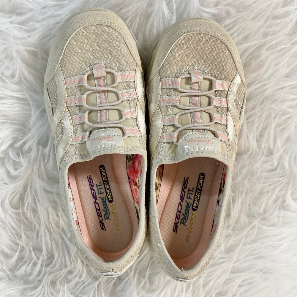 Skechers Women's Size Relaxed Fit Air Cooled Memory Foam Allure